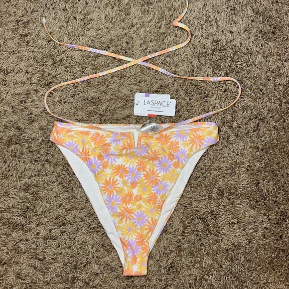 Women’s brand new with tags L*Space bikini bottoms - Picture 1 of 4